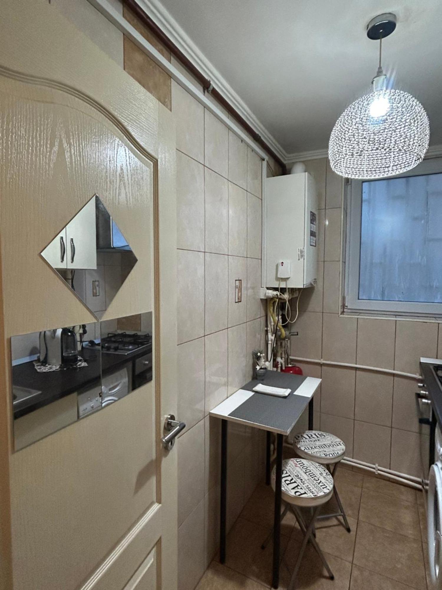 Apartamento Little Paris Gare Du Nord Bucarest Exterior foto